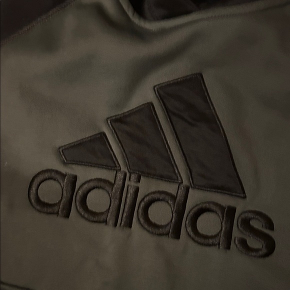 Boys Adidas Black and Dark Gray Hoodie, size M (10-12) - Picture 4 of 8